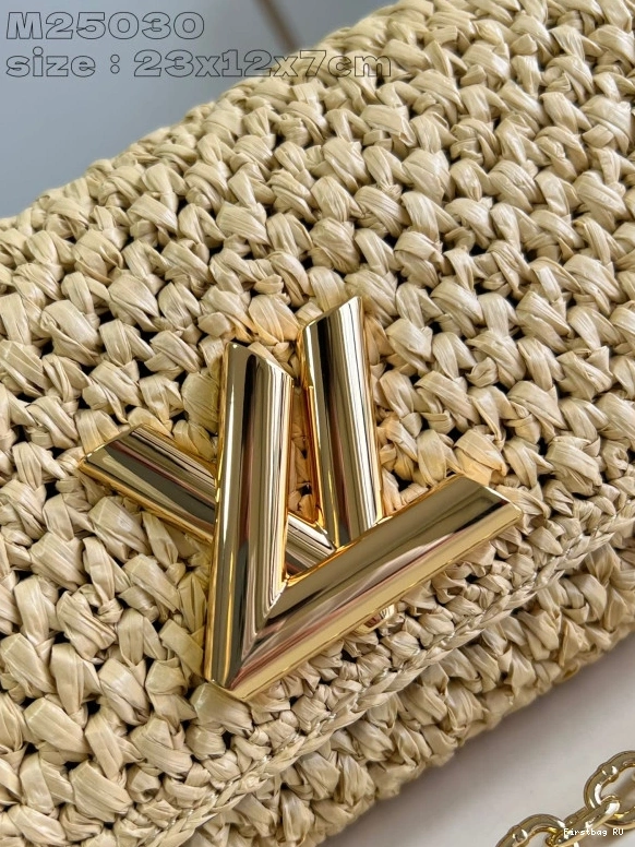 First bag ru LOUIS VUITTON West-23.5*12*7CM Twist 0809